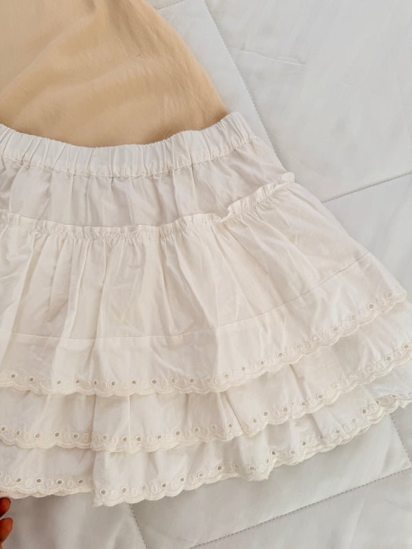 Waist 26-28 length 13