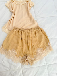 Zara waist26-28 length 13