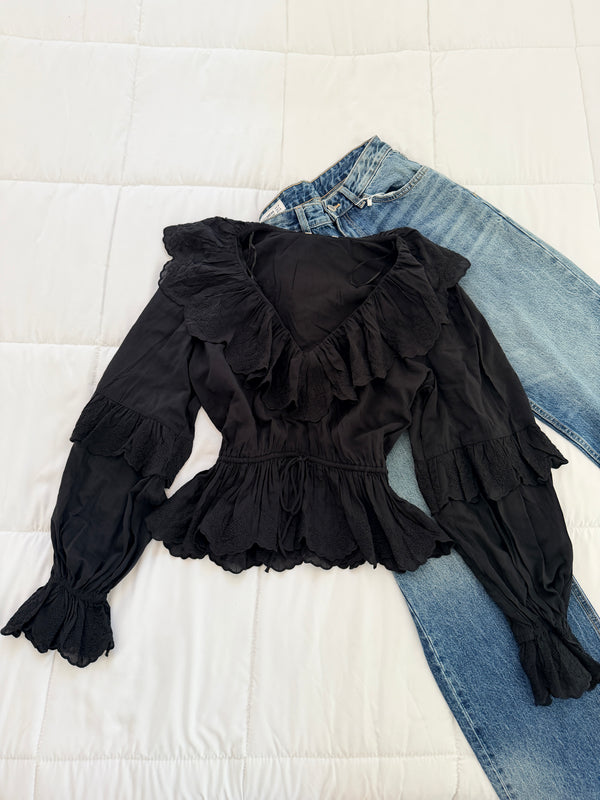 Ruffle tieup top