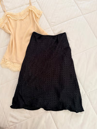Waist 28-30 length 32