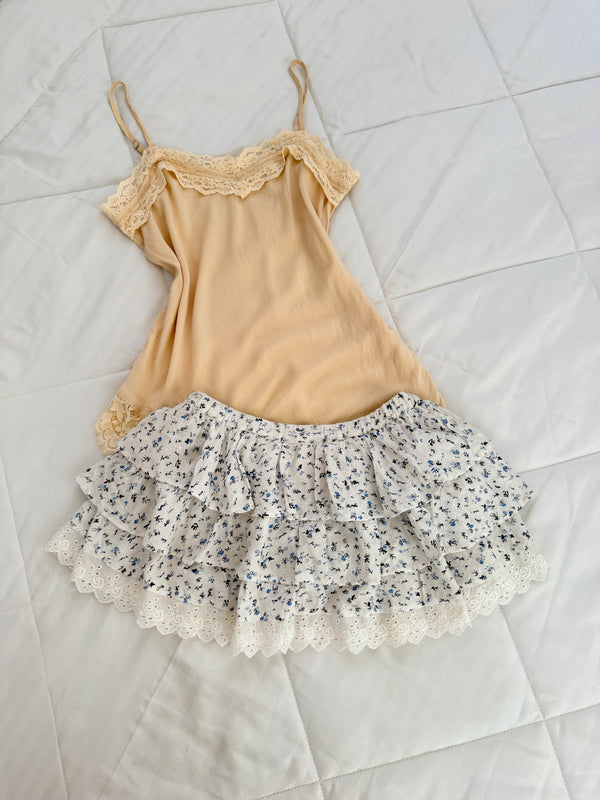 Waist 26-28 length 13
